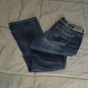 Silver Jeans Suki Mid Slim Boot cut jeans. Size 30